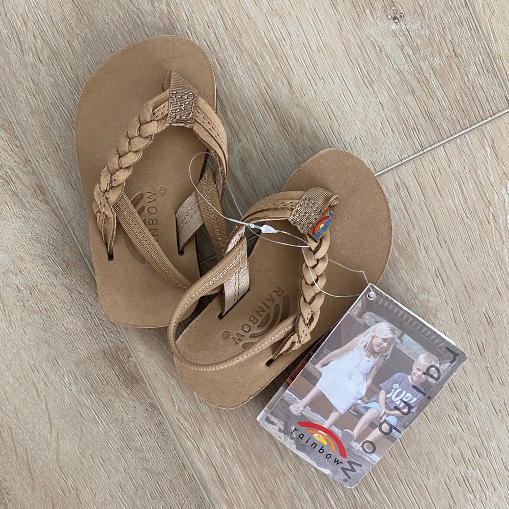 Toddler Rainbow Sandals Size 3/4